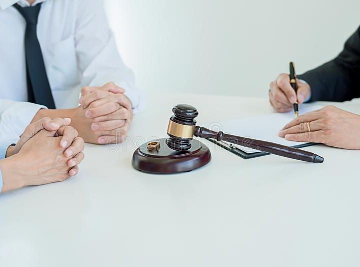 How to Get the Most Out of Your Divorce Lawyer